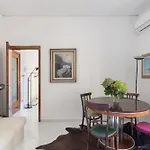 Daire Casa Angelina Via Mercanti Centro Storico Salerno